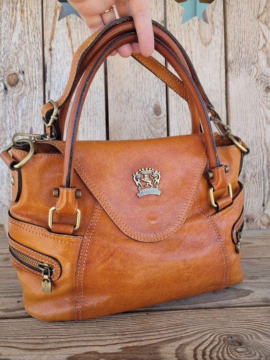 Pratesi Handbags - Gorgeous Pratesi Firenze Italian Leather Handbag In Cognac Brown